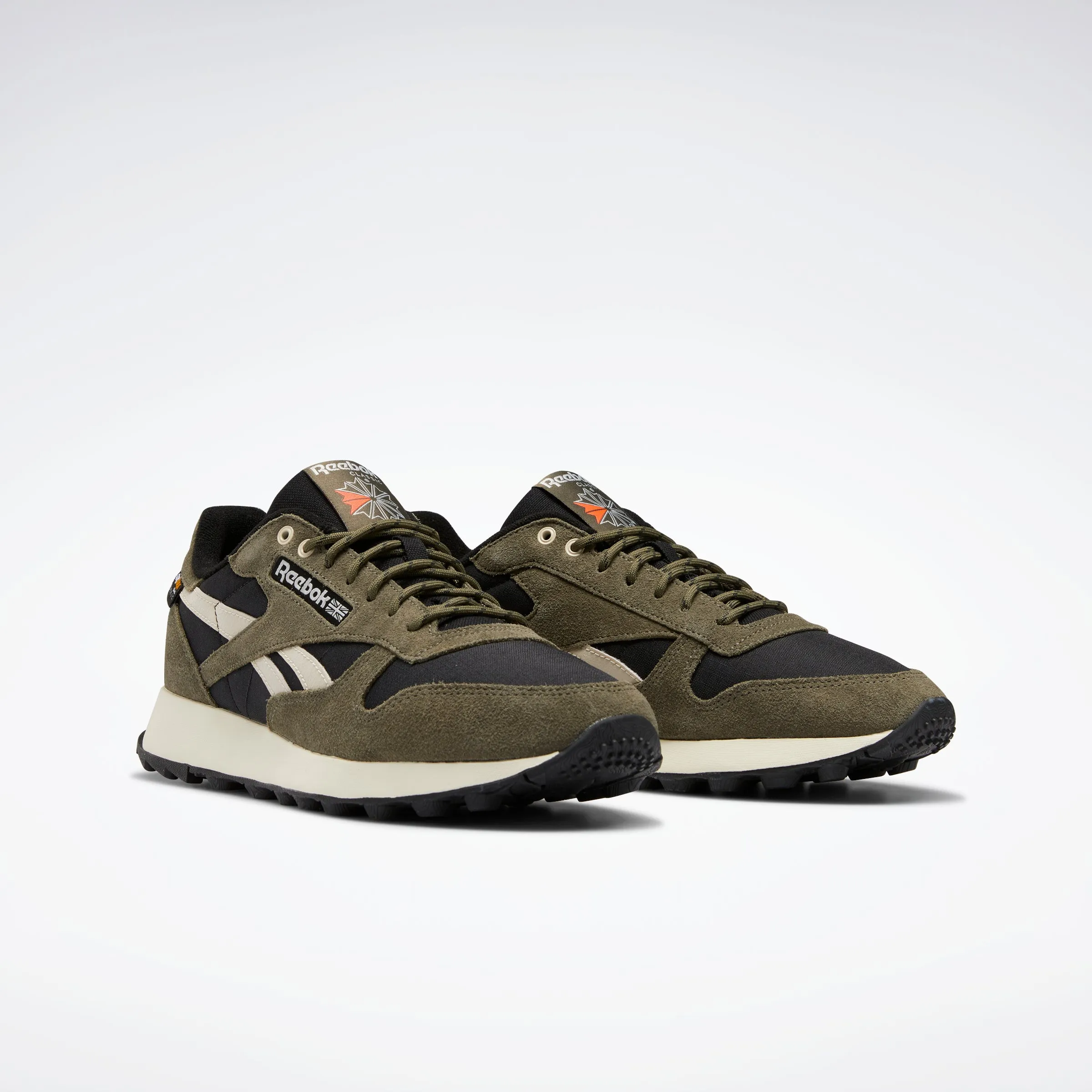Reebok Footwear Men Classic Leather Shoes Cblack/Armgrn/Stucco