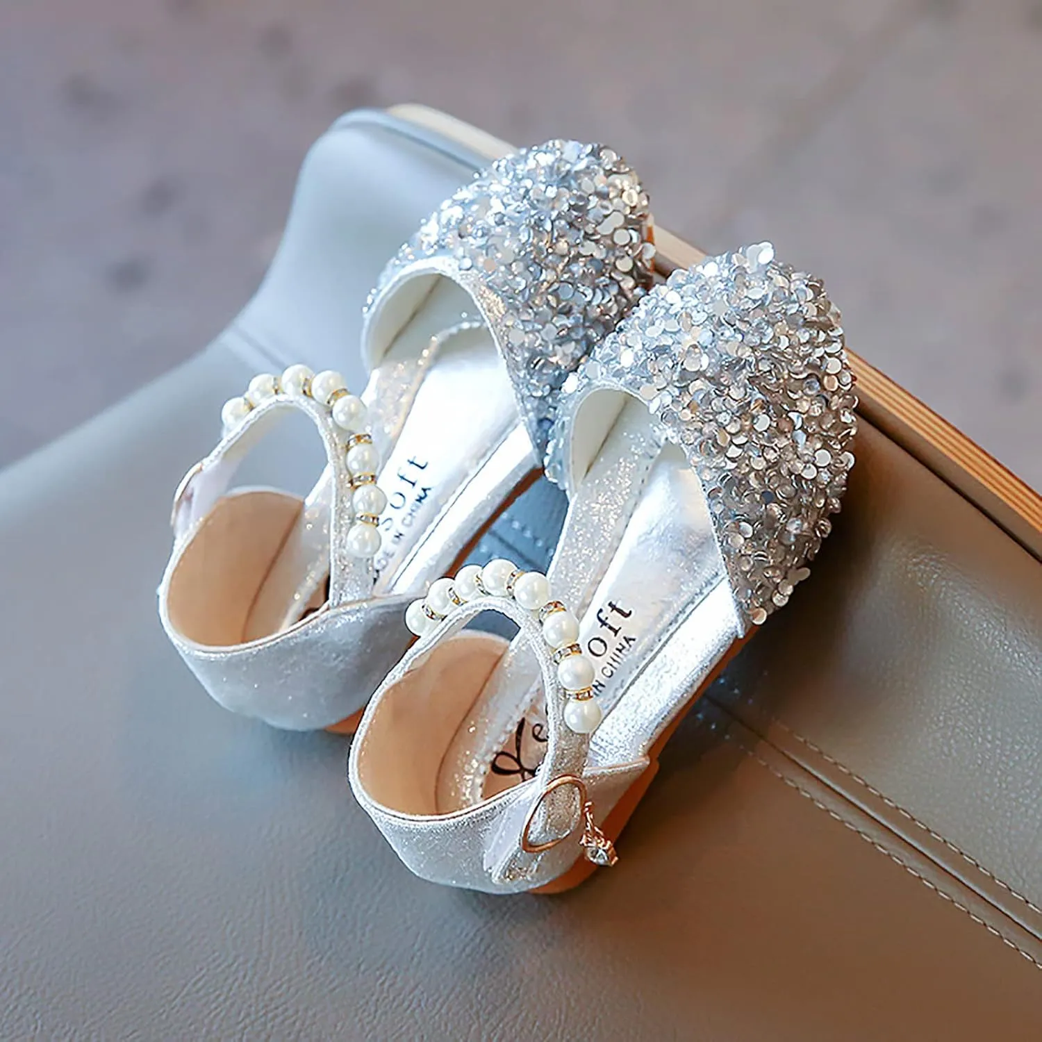 Shoes for Girls,Girls Shoes Sandals Kids Baby Crystal Bowknot Bling Infant Pearl Princess Shoes Dress Shoes 1-11 Years